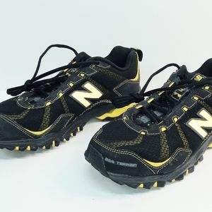 Size 8 1/2 Mens - New Balance Sneakers 570 All Terrain Black & Yellow
